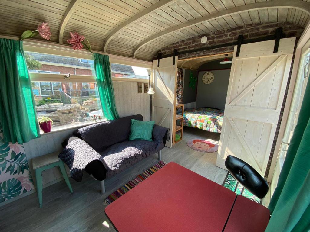 YukonSummit Executive Studio